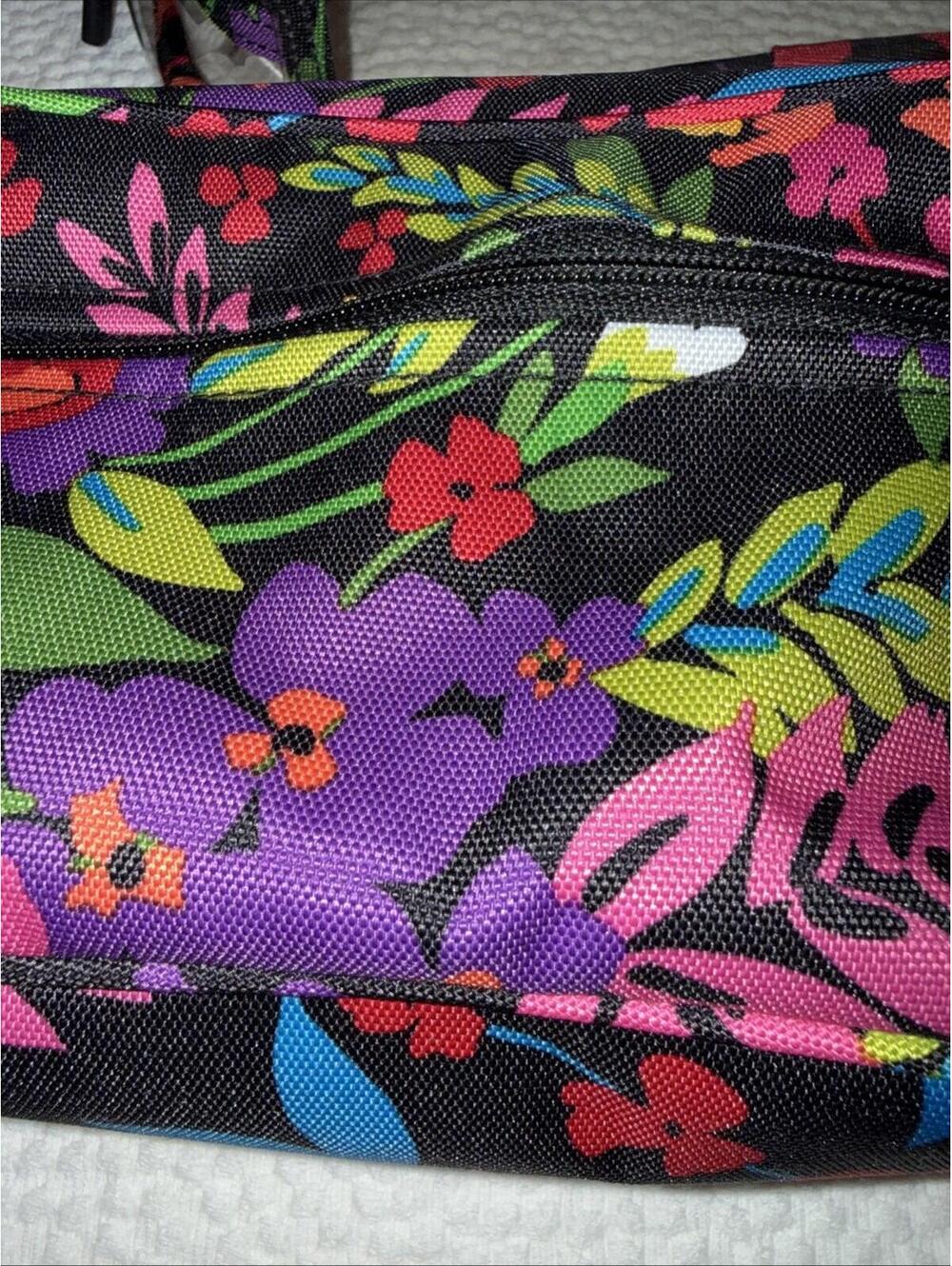 Vera Bradley Large Makeup Bag Set - Picture 4 of 9